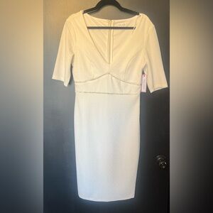 * New* Women Bisou Bisou Mid White 3/4 Sleeve Dress with cut see through design